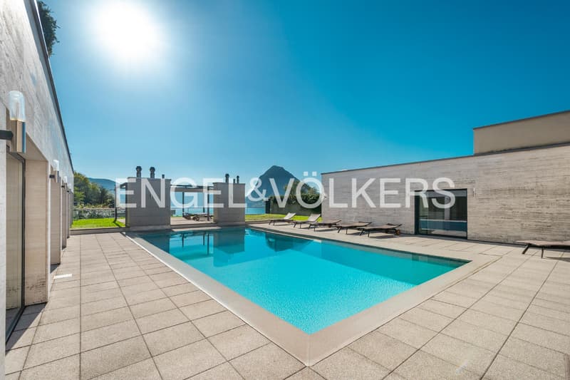 Appartamento luminoso ed elegante con vista sul lago (10)