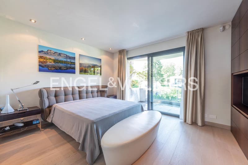 Penthouse design con vista panoramica 180 gradi sul lago (7)