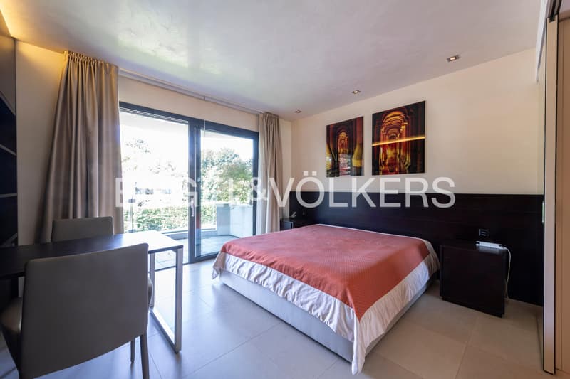 Penthouse design con vista panoramica 180 gradi sul lago (8)