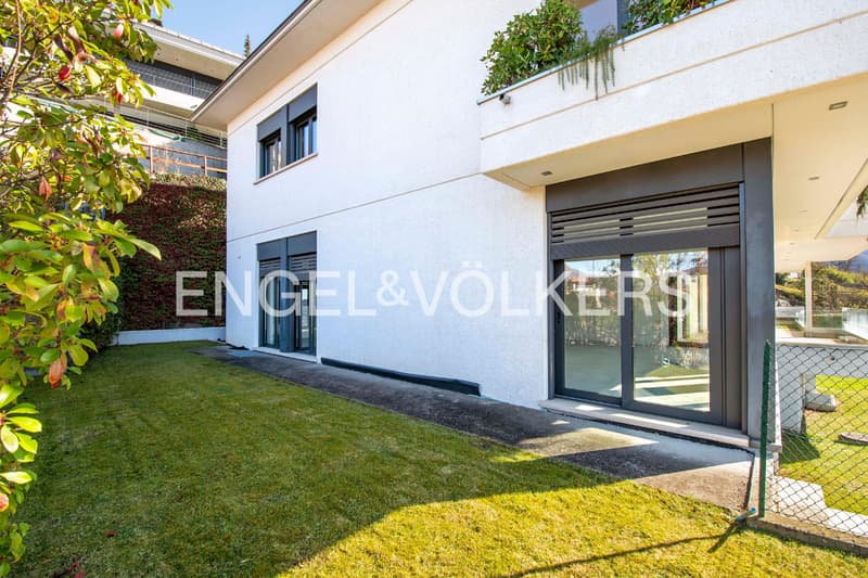 Apartment to design with garden, lake view & 7 PP (12)