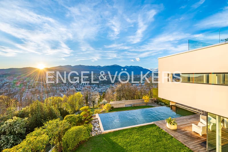Exclusive modern villa with pool and Lake Lugano view (12)
