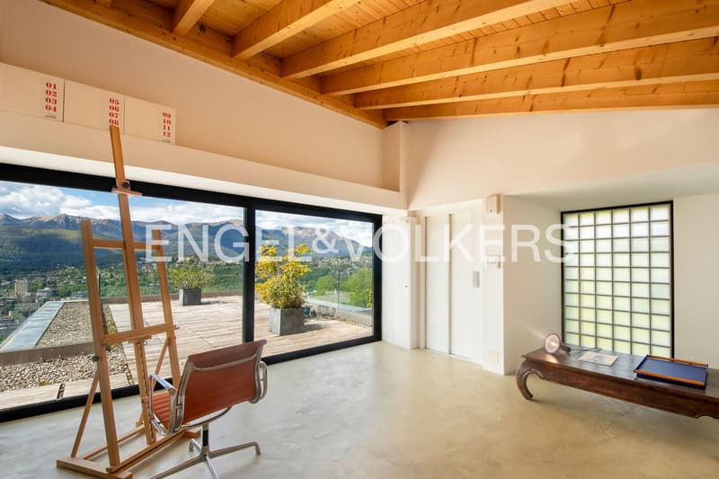 Exclusive modern villa with pool and Lake Lugano view (10)