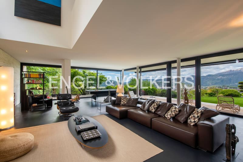 Exclusive modern villa with pool and Lake Lugano view (6)