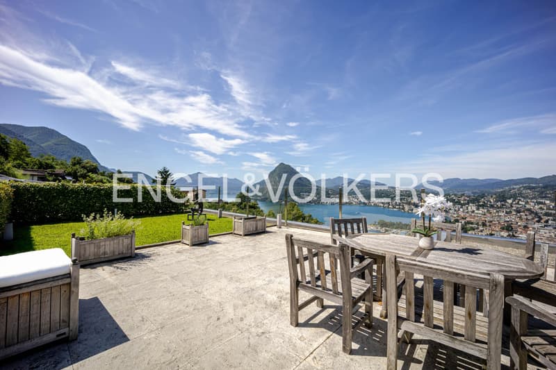 Penthouse con vista mozzafiato a Lugano-Albonago (12)
