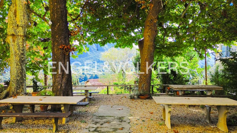 Haus zur Platane: ein Wohnsitz aus dem 18. Jh. zwischen Natur und Gesc (13)
