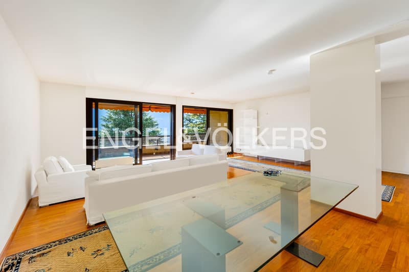 Villa Loreto - Eleganza e Comfort con Vista Lago (4)