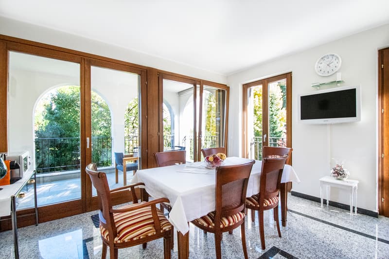 Bright and comfortable apartment in a quiet location with pool (4)
