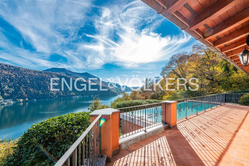 Mediterranean elegance with lake view (3)