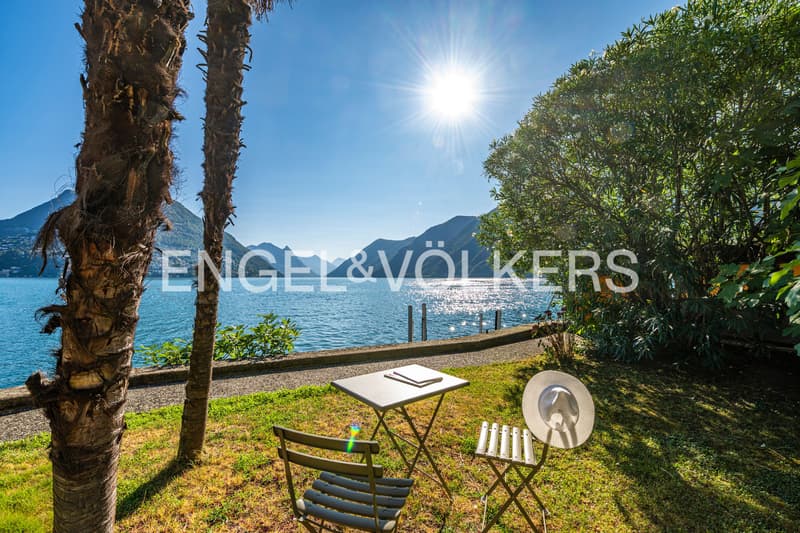 Villa direttamente a lago con darsena (11)