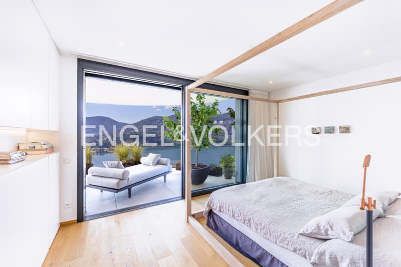 Attique de nouvelle construction avec vue splendide sur le lac (8)