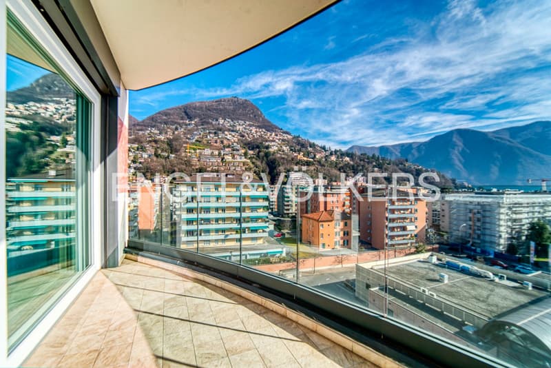 Meravigliosa terrazza sul tetto con vista sul mare (5)