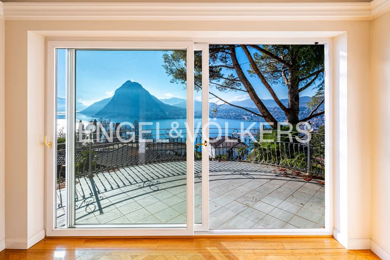 Villa d'époque de prestige avec vue sur le lac (4)