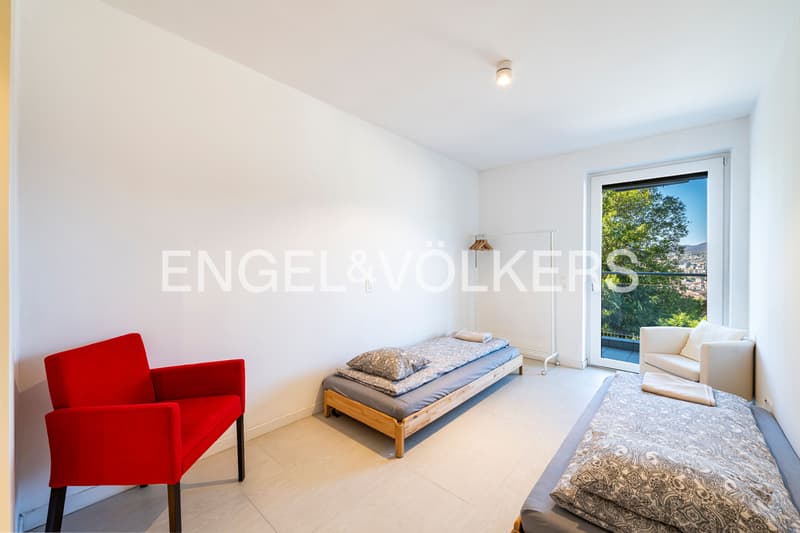 Family house with rooftop terrace (10)