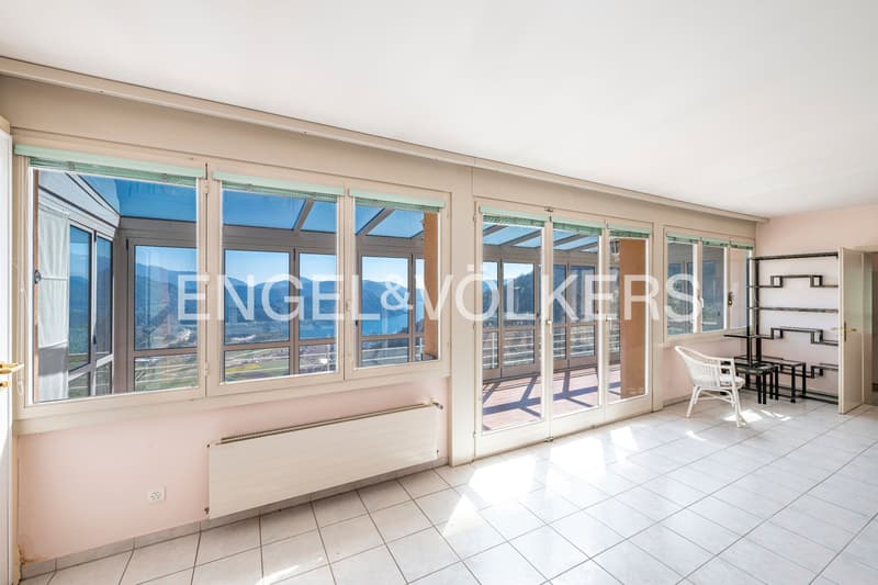 Detached house with breathtaking lake view (11)
