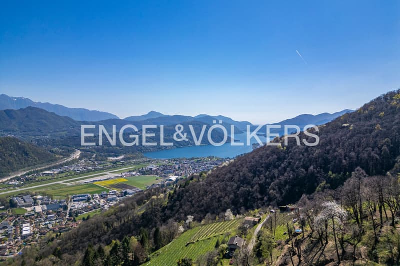 Detached house with breathtaking lake view (13)