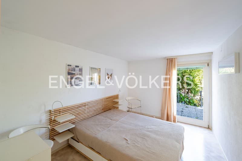 Detached house with breathtaking lake view (9)