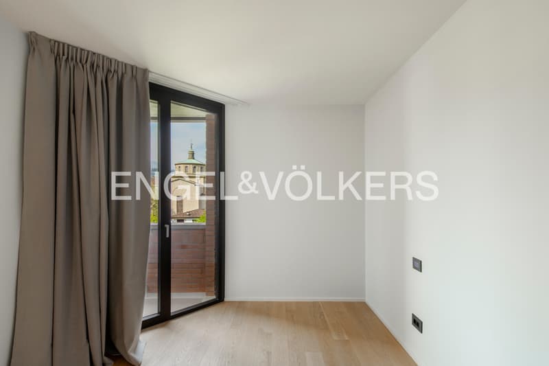 Elegant duplex apartment with rooftop terrace (11)