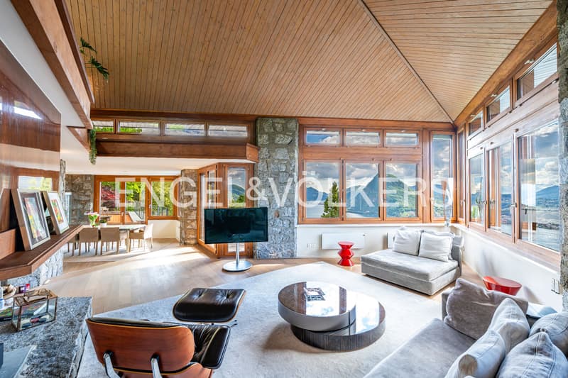 Exclusive design villa with lake view and pool (5)