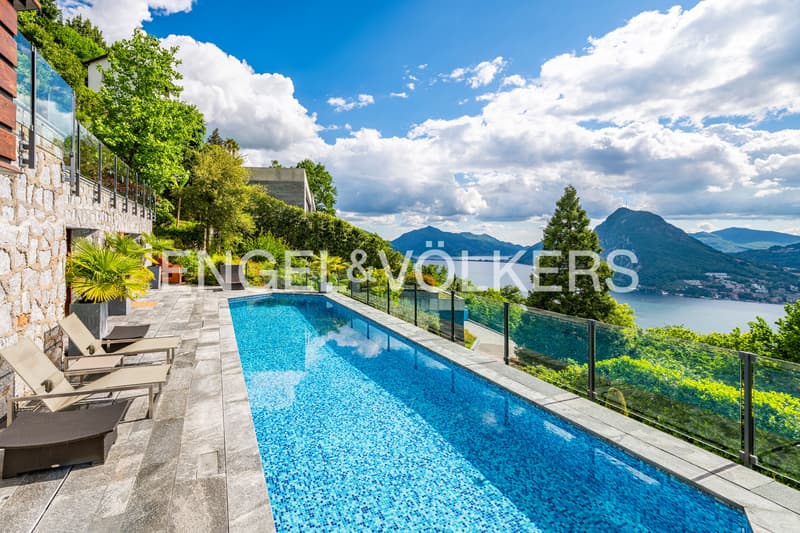 Exclusive design villa with lake view and pool (13)