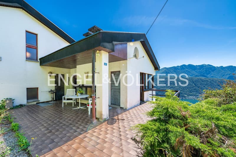 Lake view and tranquility in a dominant position (11)