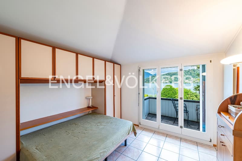 Exclusive villa with pool in the front row by the lake (8)