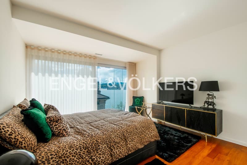 Penthouse di prestigio con vista sul lago (10)