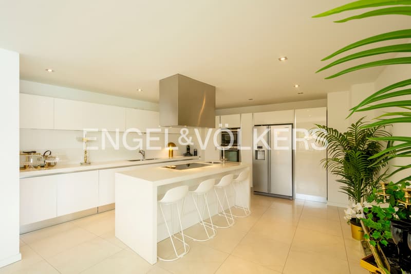 Penthouse di prestigio con vista sul lago (6)