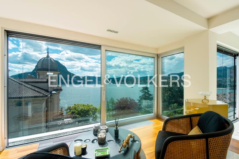 Penthouse di prestigio con vista sul lago (3)