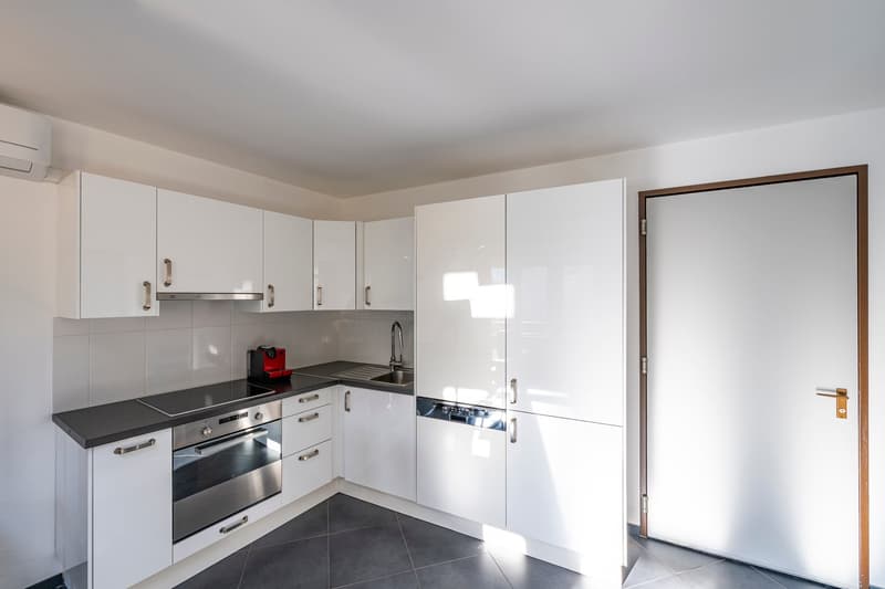 Möblierte 2.5 Ferienwohnung mit Klima im Zentrum von Ascona (6)