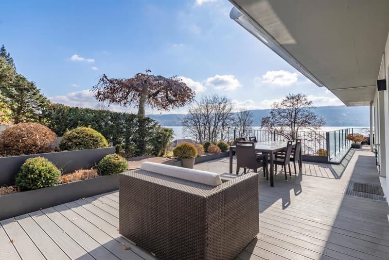 Lake view to fall in love with: Elegant living dream (7)