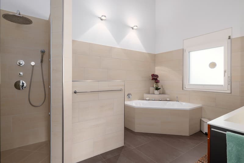 La vostra oasi con benessere, pace e giardino da sogno (7)