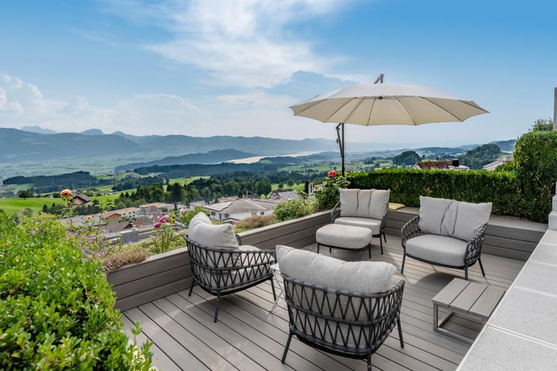 Spacious single-family house with separate garden apartment (1)