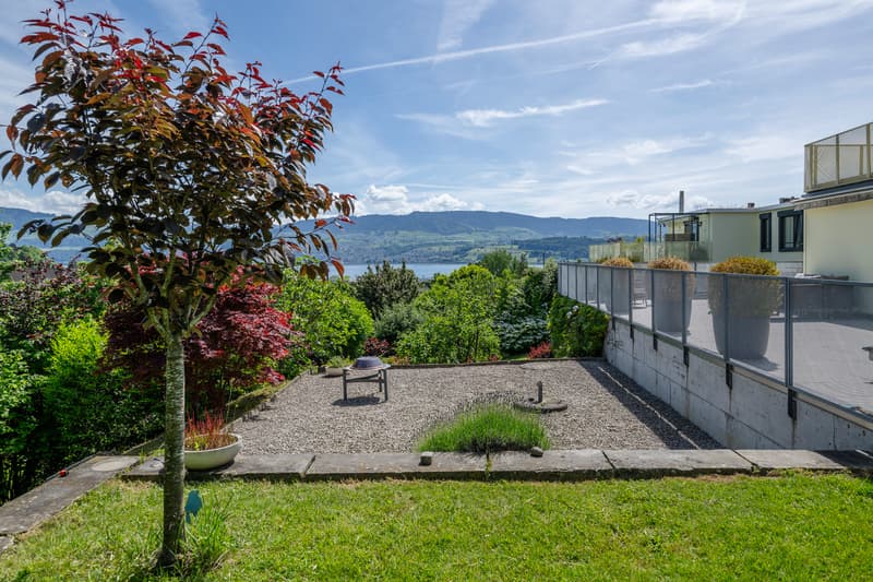 Ambiance de maison avec vue lointaine et sur le lac (8)