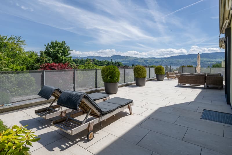 Ambiance de maison avec vue lointaine et sur le lac (6)