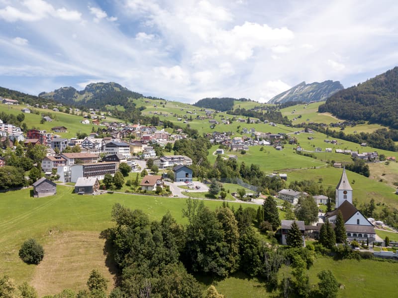 Erschlossenes Bauland mit Weitblick (3)