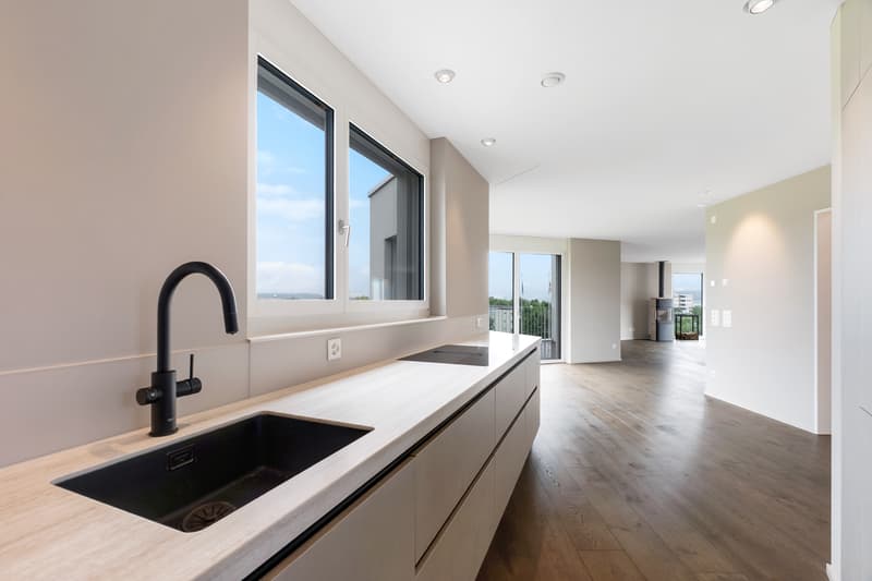 Exclusive living comfort with a far-reaching view (2)