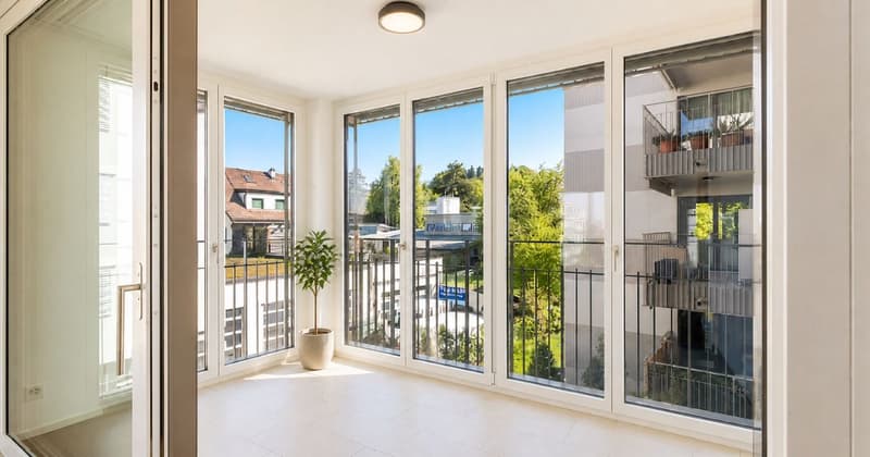 Neuf, moderne, avec balcon et serre (2)