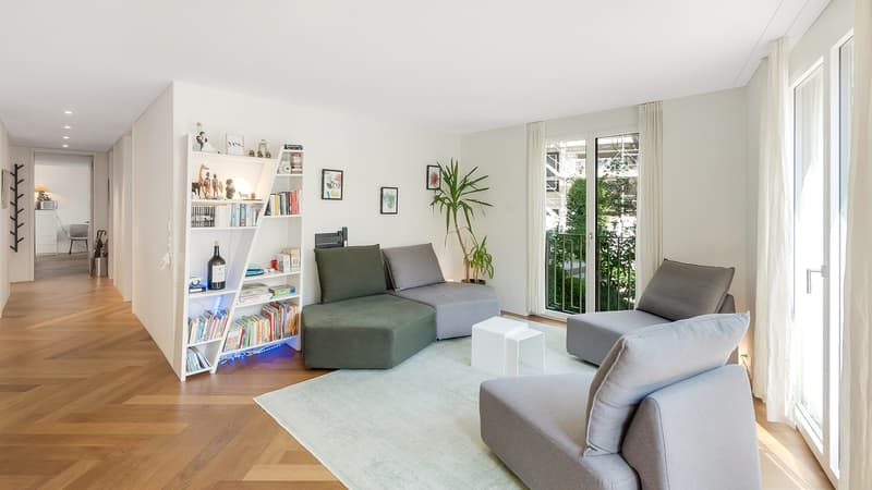 Modern & Elegant - Living in a Prime Location in Zurich-Wollishofen (3)