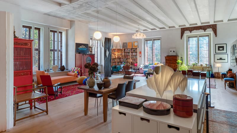 The Loft of Superlatives - Authentic in Historic Garb (1)