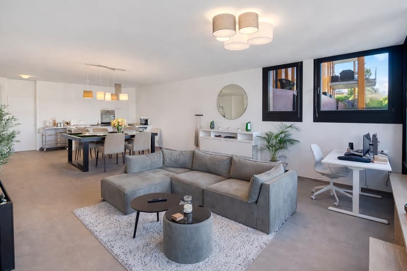 Appartement attractif de 3,5 pièces avec vue panoramique (2)