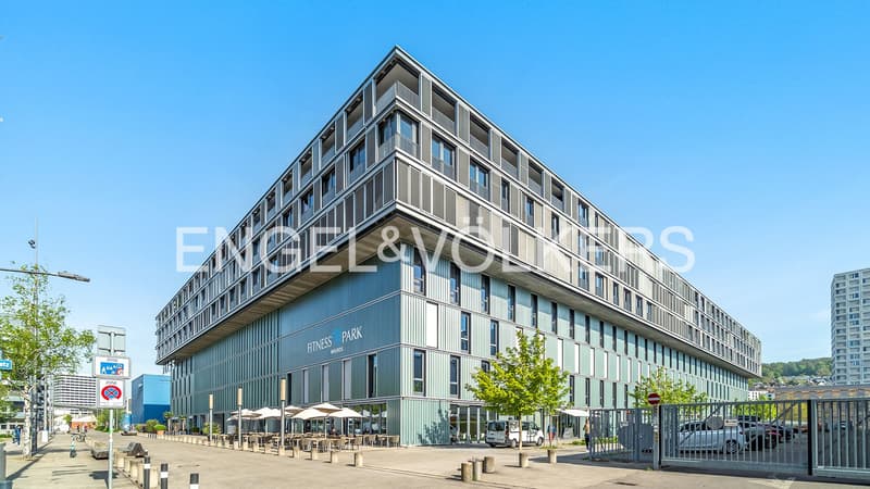 Einzugsbereites, voll ausgestattetes Design-Loft (12)