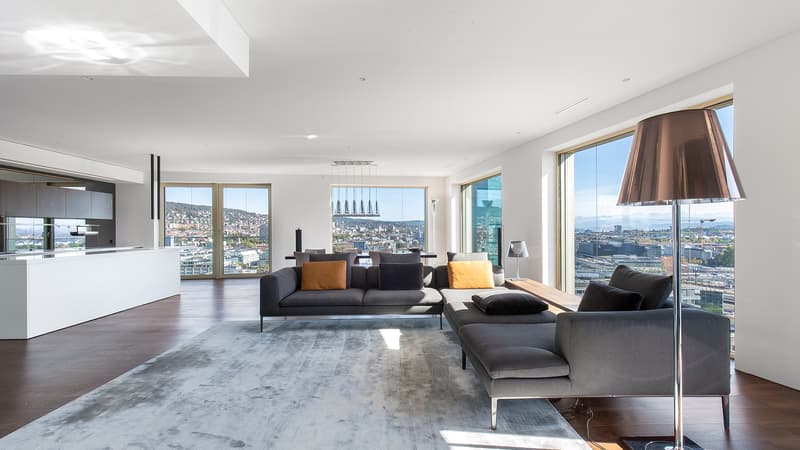 Eine Klasse für sich - Möblierte Luxusresidenz im Mobimo Tower (3)