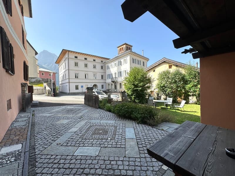 Traumhaftes Engadinerhaus im Herzen von Sent mit 3 Ferienwohnungen im (11)