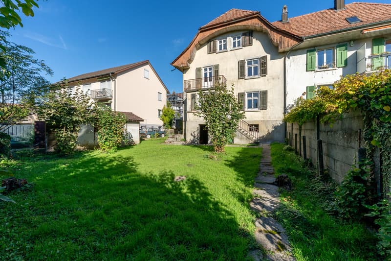 Doppelhaus mit Entwicklungspotenzial (3)
