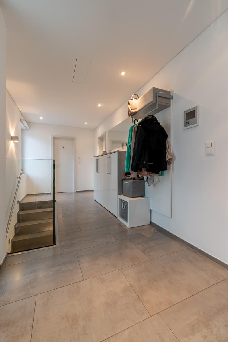 Modern single-family house in a central location (3)