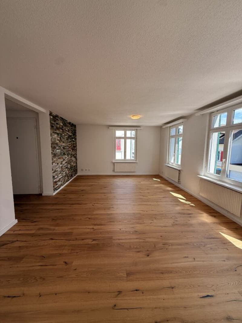 Gemütliche 3.5-Zimmer-Wohnung mit Balkon an zentraler Lage in Romanshorn (7)