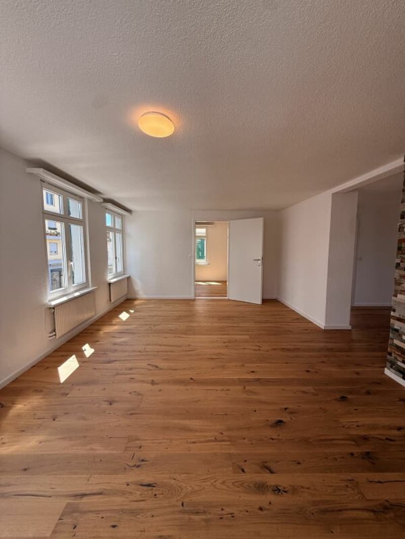 Gemütliche 3.5-Zimmer-Wohnung mit Balkon an zentraler Lage in Romanshorn (6)