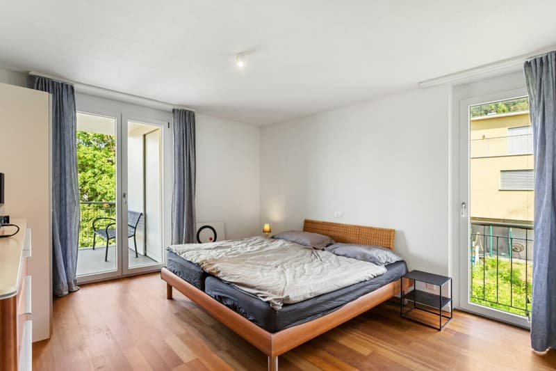 Appartement attractif 4.5 pièces avec terrasse spacieuse, garage et parking extérieur (7)
