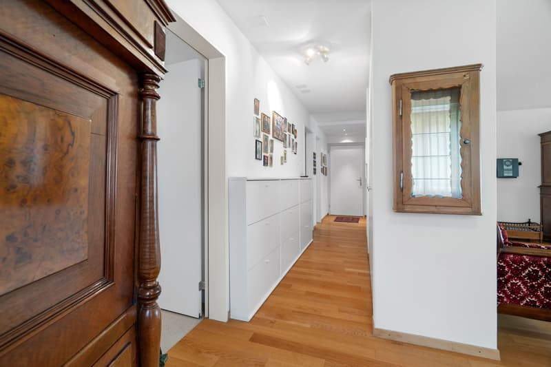 Appartement flexible avec beaucoup de potentiel et situé dans un endroit calme à Uitikon (4)