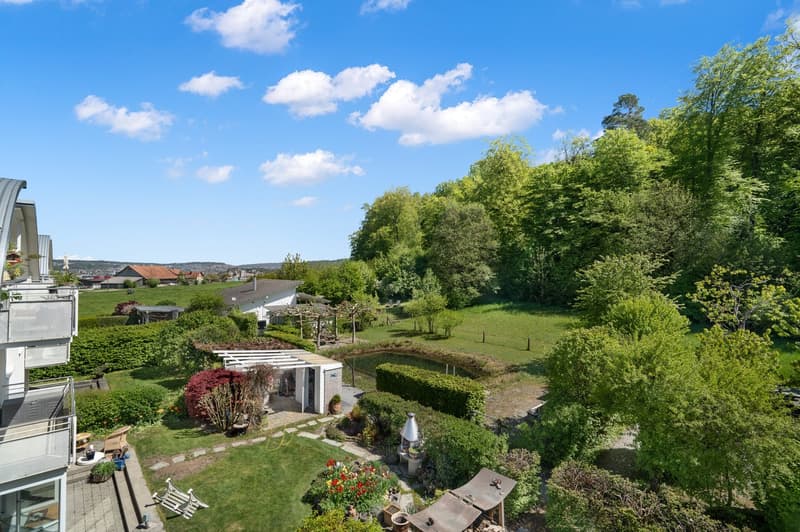 Individual and bright 3.5-room attic apartment with a far-reaching view (3)